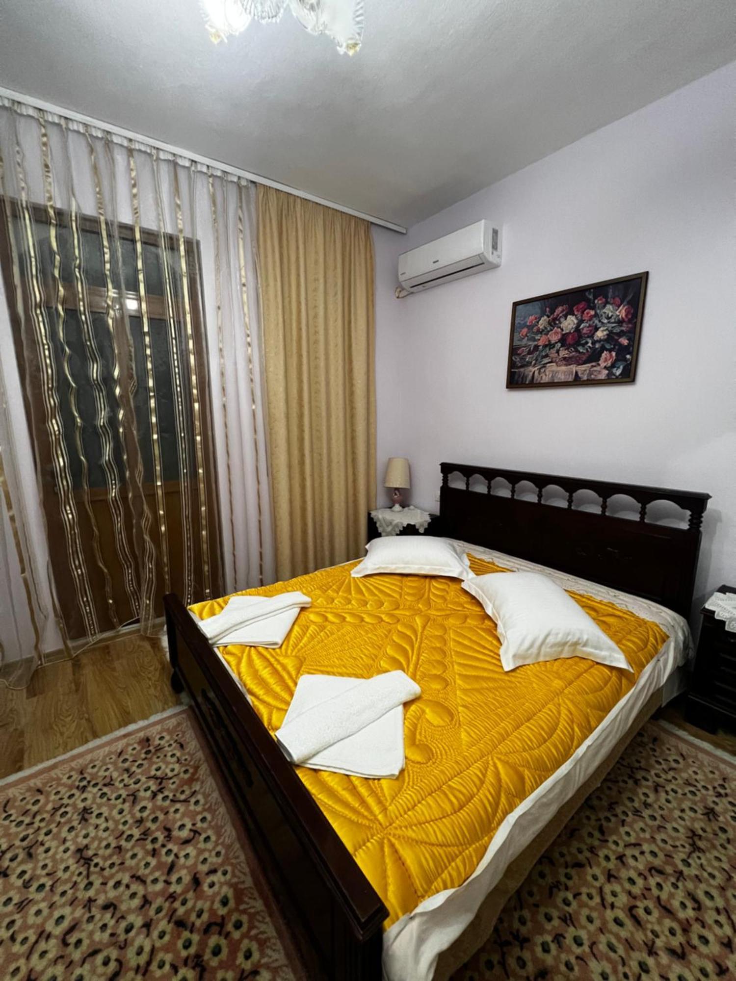 Luigi Guest House Gjirokaster Exterior photo